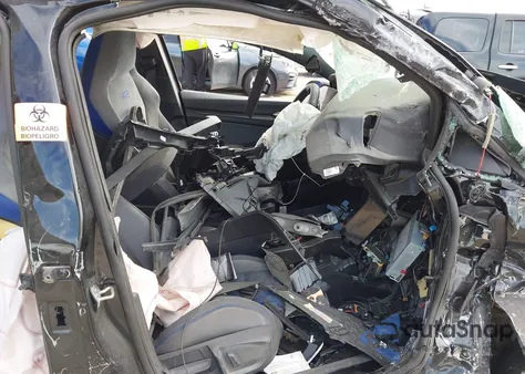 2025 Volkswagen Golf R 2.0T Black Edition from USA, damaged, VIN WVWFB7CD9SW212410